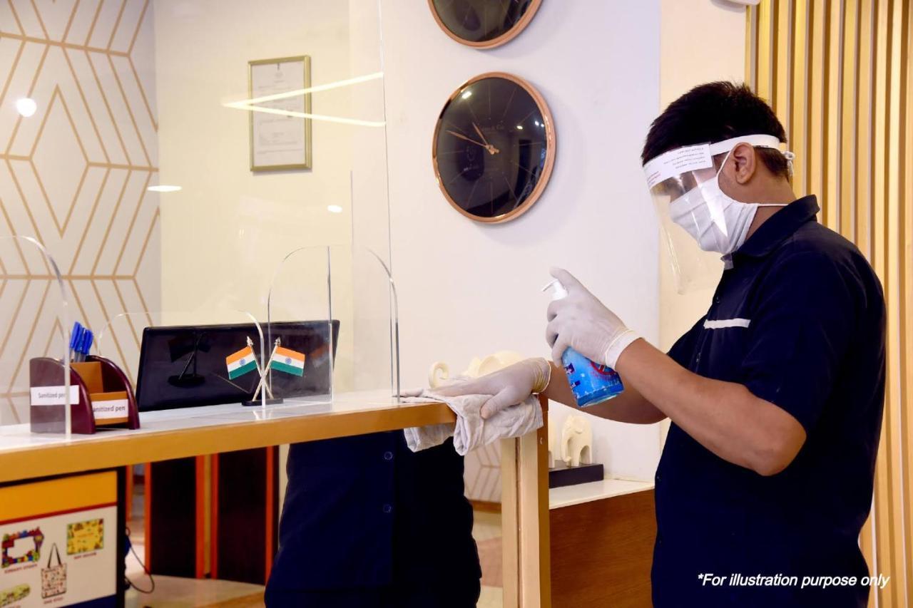 Oyo Lalitha Delight Hotel Visakhapatnam Bagian luar foto